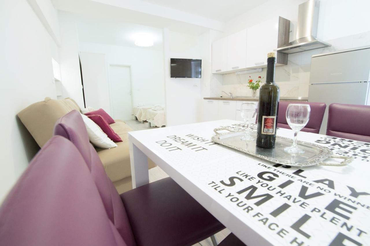 Apartment Neyra 2 Split Buitenkant foto